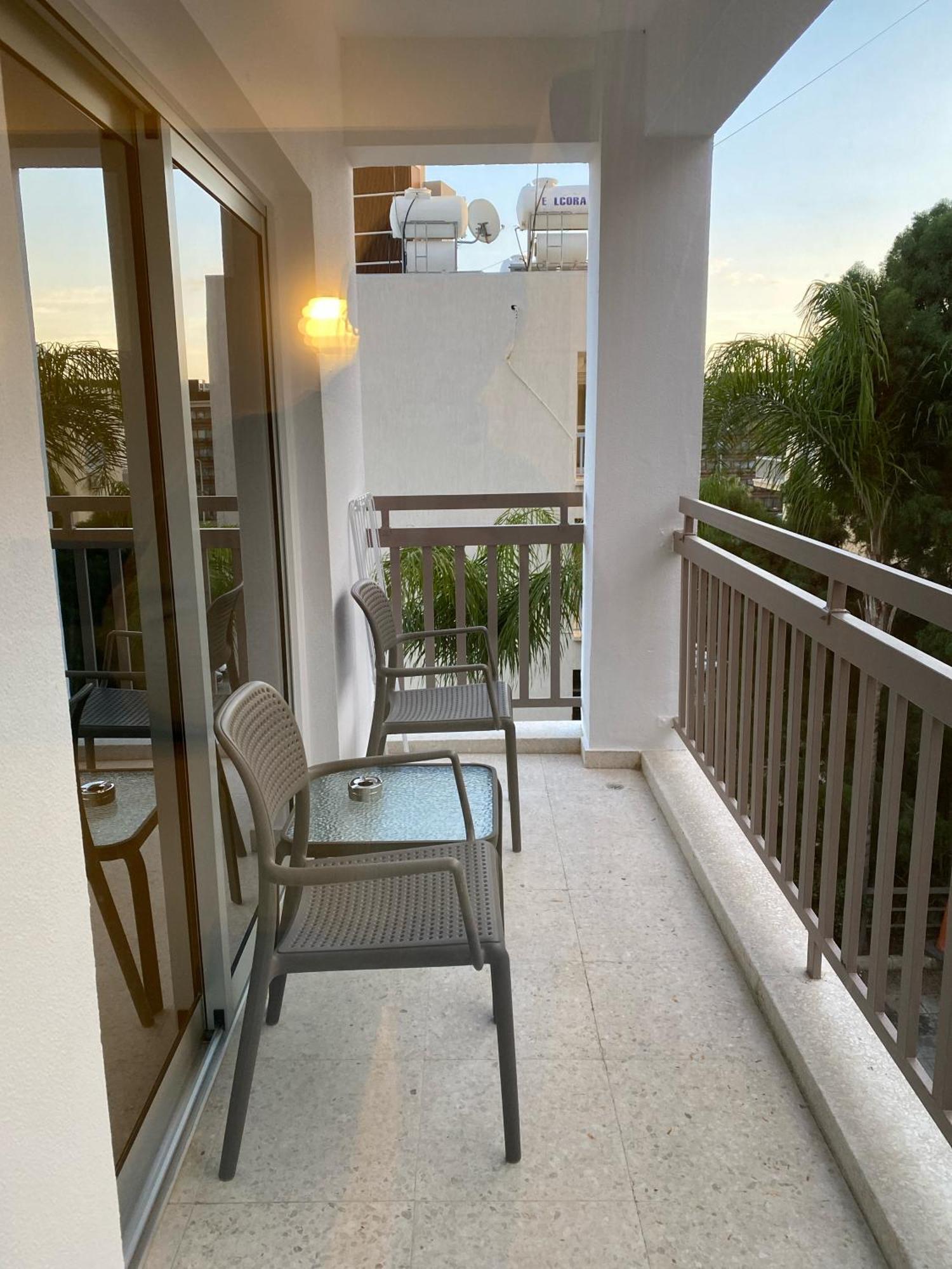 T&L Apartments Agiaos Tychonas Limassol Ngoại thất bức ảnh